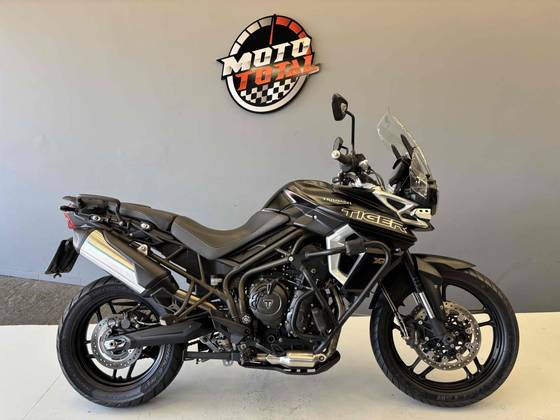 TRIUMPH TIGER 800 XRX 